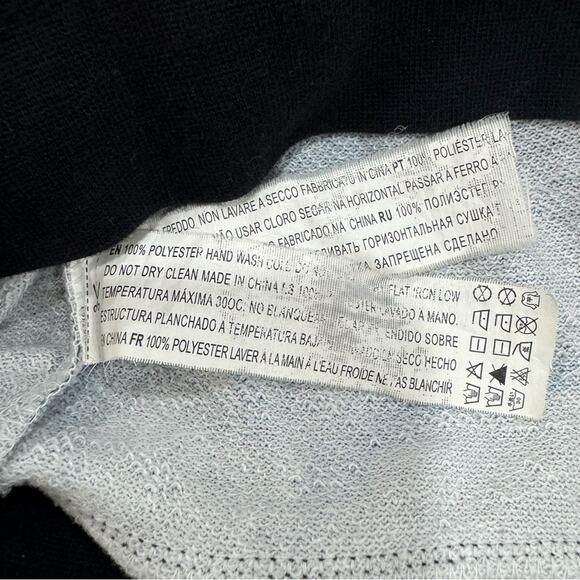 BARBIE 2014 Mattel Forever 21 Medium Pullover - Picture 6 of 11